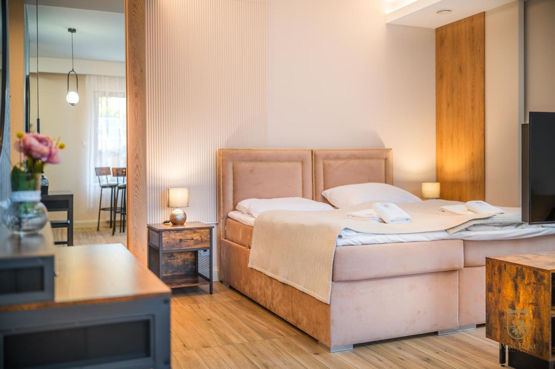 Hotel Pory Roku Czysteblota Kültér fotó