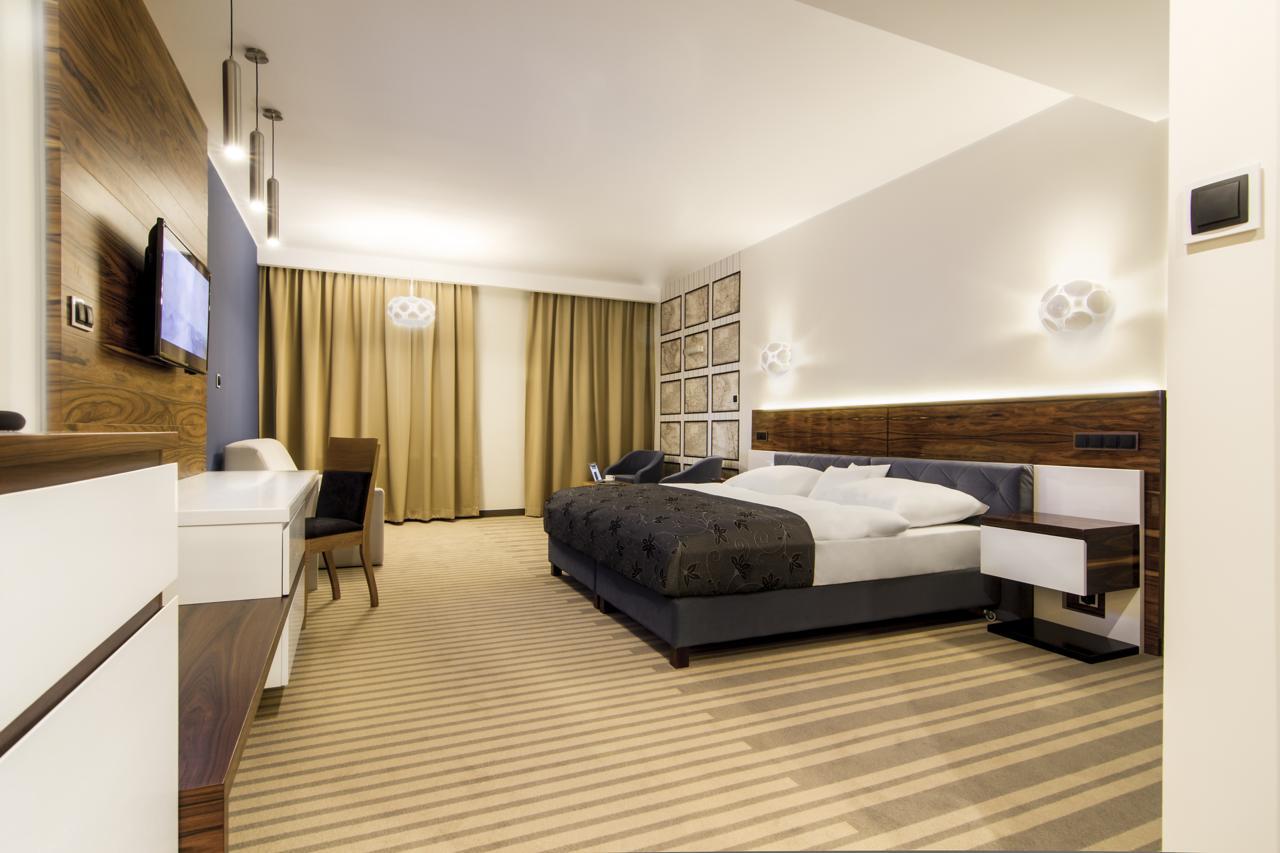 Hotel Pory Roku Czysteblota Kültér fotó