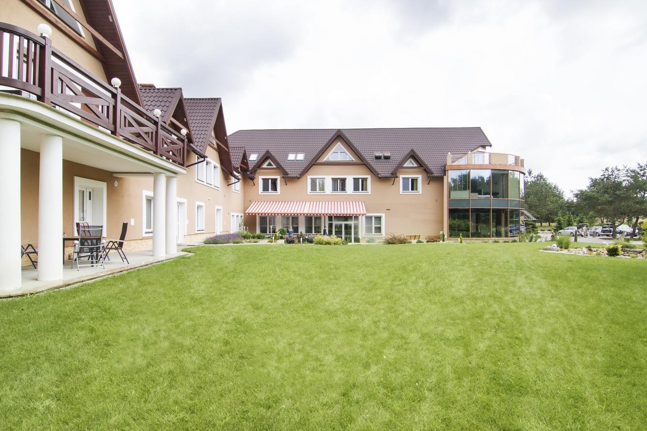 Hotel Pory Roku Czysteblota Kültér fotó